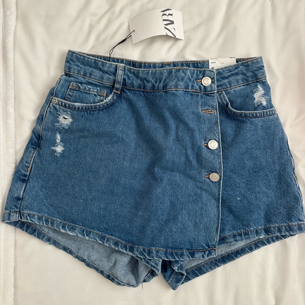 Zara Women's Distressed Blue Jean Skort